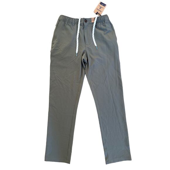 Chubbies - The Forests Everywear Performance Pants in Green - Picture 1 of 3